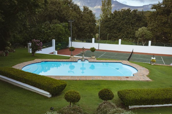 Pourquoi consulter un expert pour l’aménagement de piscine à Ancenis ?