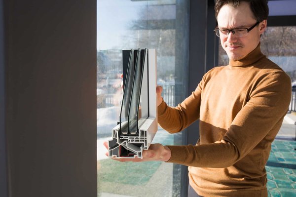 Comment le double vitrage sur mesure peut-il améliorer le confort thermique et acoustique de votre maison ?
