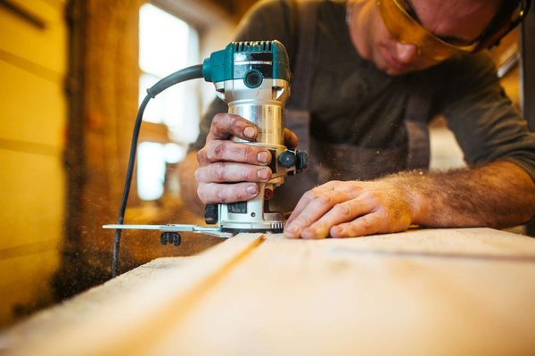 Achat de matériel de bricolage en ligne : commandez rapidement votre appareil électroportatif
